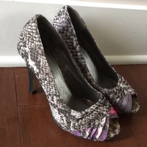 Madden Girl Peep Toe Pumps